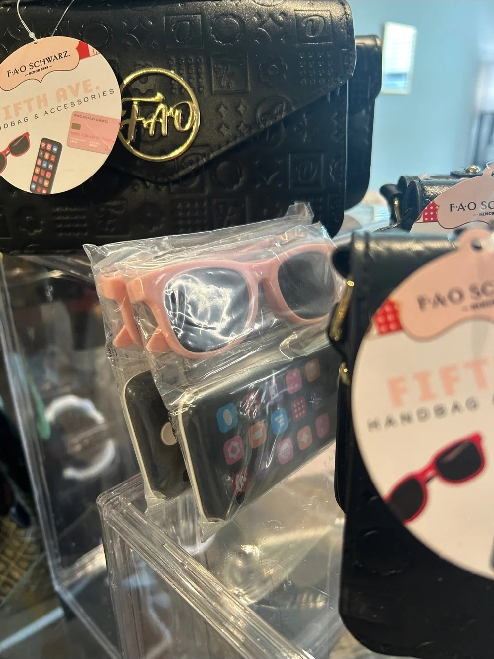 FAO Schwarz Girls Black Embossed Mini Handbag Set of 5 & Sunglass Set of 2 NWT